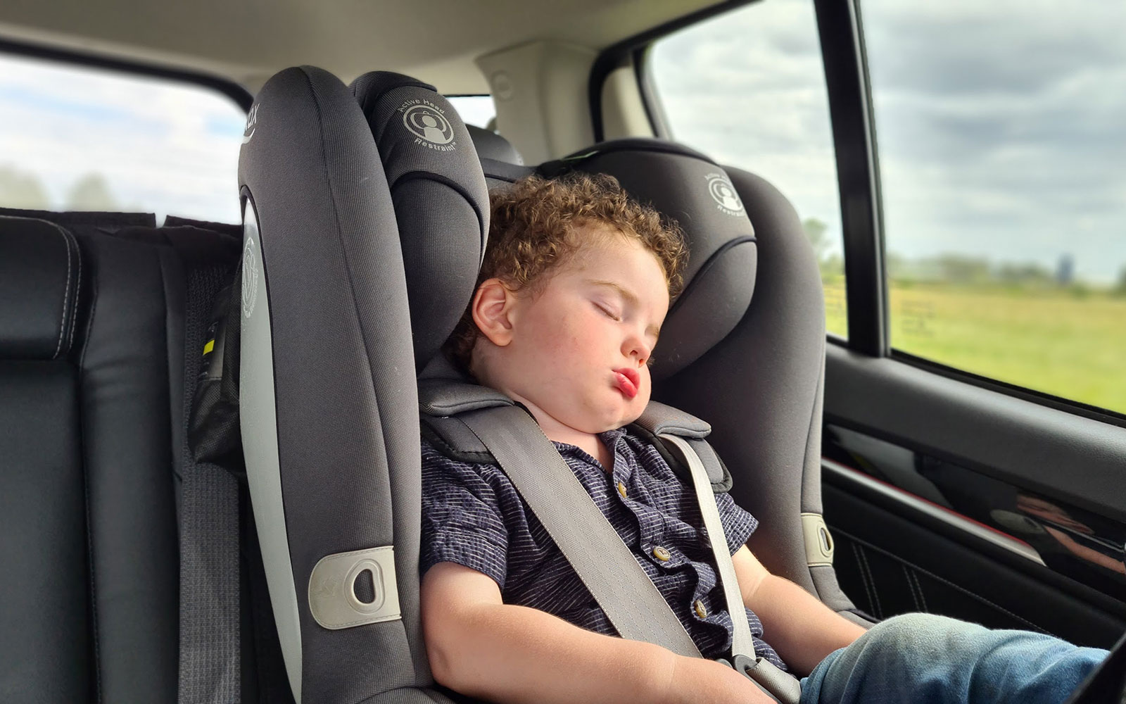 Sit Tight Child Restraints Kurrajong & Hawkesbury - Services & Accessories